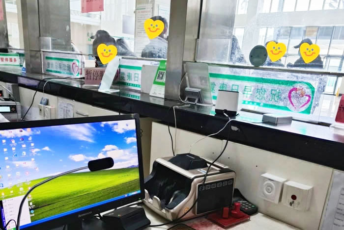 小小窗口對(duì)講機(jī)，解決醫(yī)院便民大問(wèn)題
